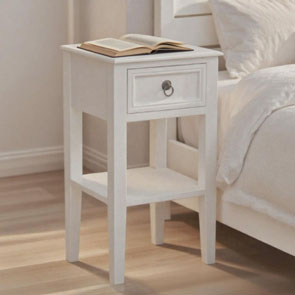 white furniture,white bedside